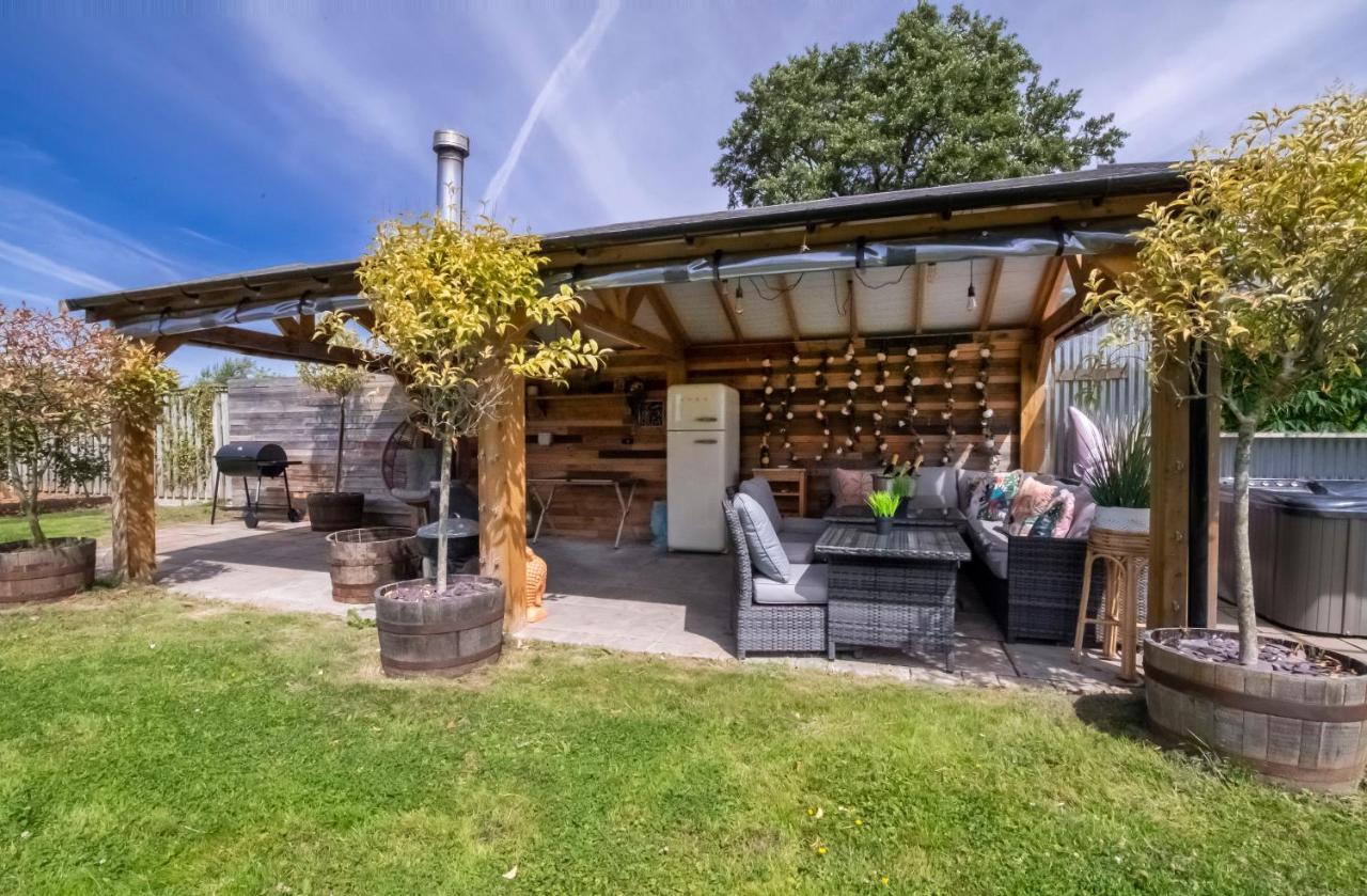 Appartamento The Stables Luxury House With Hot Tub York Esterno foto