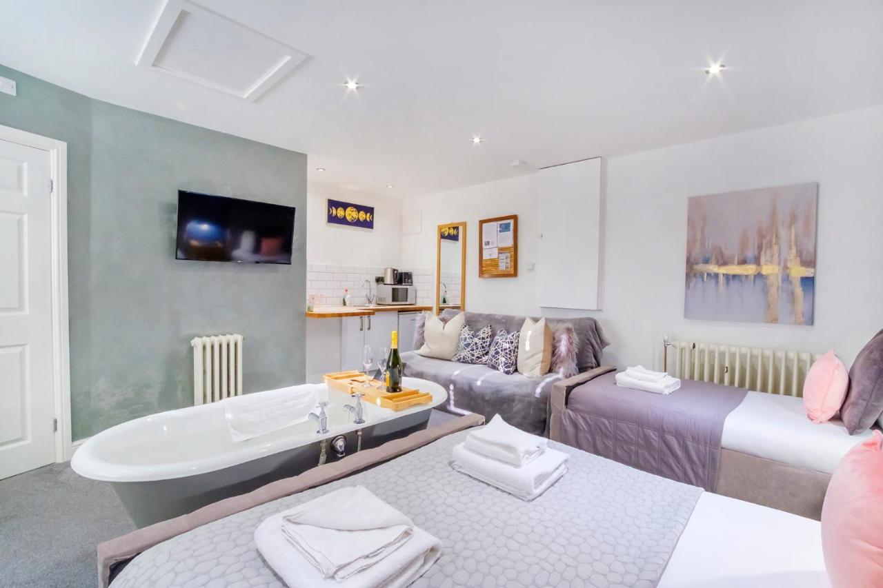 Appartamento The Stables Luxury House With Hot Tub York Esterno foto